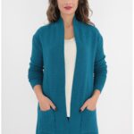 Cardigan turcoaz tricotat cu buzunare aplicate