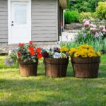 Set 3 Ghivece model Galeata pentru Plante si Flori din Lemn de Diferite Dimensiuni, Ghivrce pentru Gradina si Interior de diferite dimensiuni