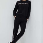 EA7 Emporio Armani trening femei, culoarea negru