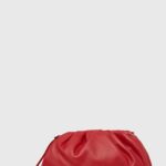 Alohas poseta de piele culoarea rosu