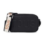 Tous poseta culoarea negru
