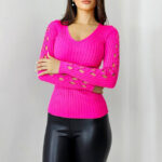 Bluza casual Darina, model decupat cu perle artizanale, Fucsia, Marime S/M