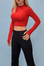Bluza scurta Loret, cu model pe spate, Rosu