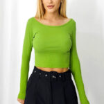Bluza scurta Manon, cu guler lejer si detaliu decupat la spate, Verde , Marime S/M