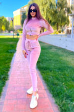 Compleu de catifea Paula, pantaloni si bluza pe gat cu fermoar, Roz, Marime S/M