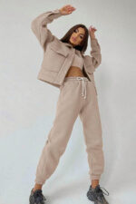 Trening vatuit dama, Arina, pantaloni lejeri si bluza cu capse, Bej