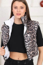 Vesta scurta de fas Yang, cu doua fete si fermoar, Alb/Leopard - imagine 2