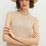 Medicine top femei, culoarea bej