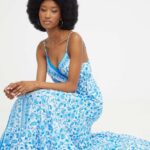 Model Nou de rochie maxi, evazati