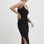 Model Nou de rochie culoareinegru, midi, mulata