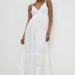 Model Nou de rochie in bumbac culoarea alb, maxi, evazati