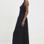 Model Nou de rochie culoareinegru, maxi, evazati
