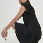 Model Nou de rochie culoareinegru, ini, evazati