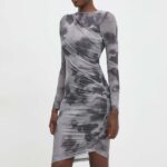 Model Nou de rochie culoarea gri, ini, mulata