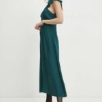 Model Nou de rochie culoarea verde, maxi, evazati