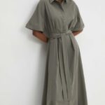 Model Nou de rochie culoarea verde, maxi, evazati