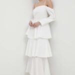 Model Nou de rochie culoarea alb, maxi, evazati