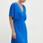 Model Nou de rochie ini, evazati