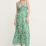 Model Nou de rochie culoarea verde, maxi, evazati