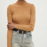 Answear Lab pulover femei, culoarea maro, light, cu turtleneck