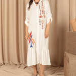 Rochie de dama cu broderie de vara 2