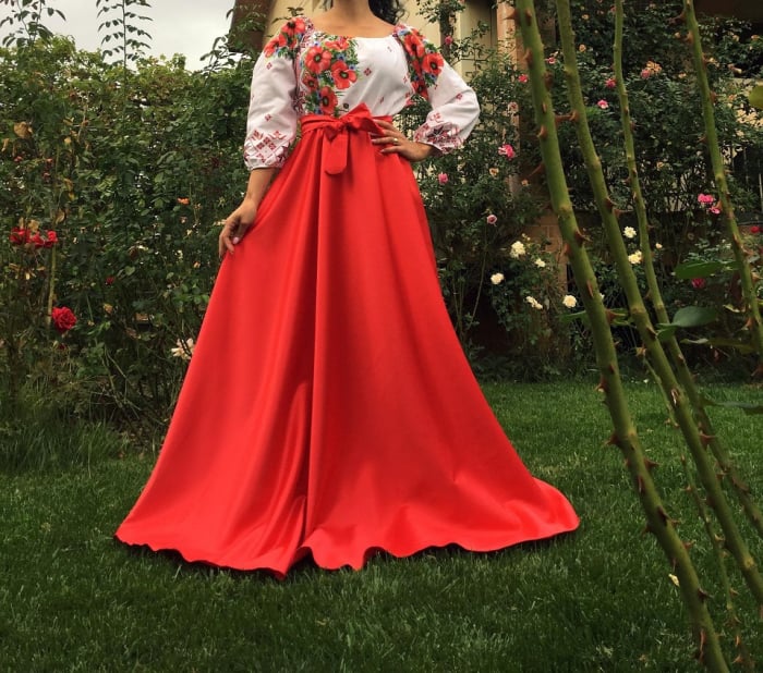 rochie-traditionala-stilizata-cu-maci-8-23249-232750 Rochie Traditionala stilizata cu Maci 8 - imagine 1