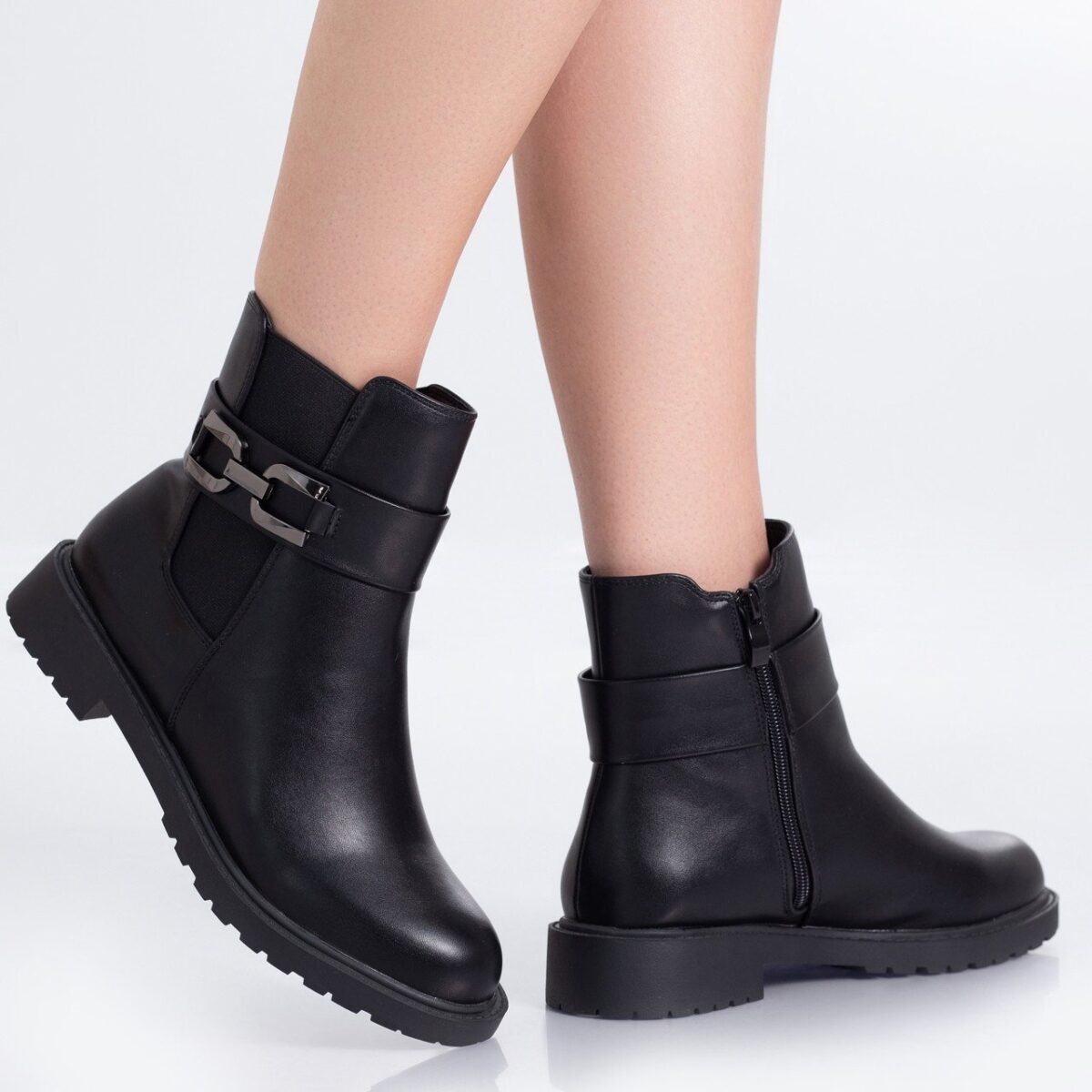 Ghete Dama Imblanite Negre din Piele Ecologica Ghadir - imagine 2