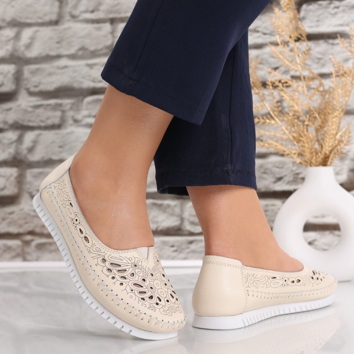 Pantofi dama casual Bej din Piele Naturala Iliana - imagine 2
