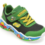 Pantofi sport SKECHERS verzi, PLAY SCENE, din material textil