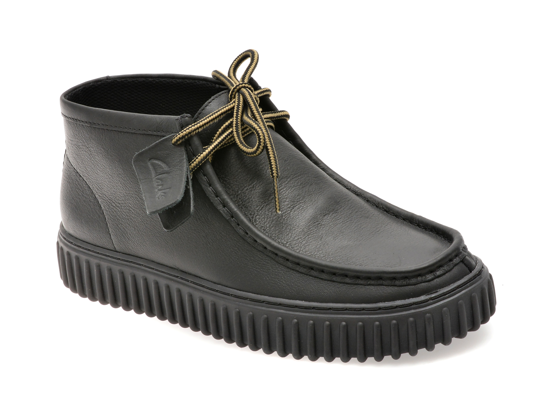 4a5c96a2bc5fb3c909a213f6964804cc03671df0f925fe74d70e8a7a9bf15fe8 Ghete CLARKS negre, TORHILL HI, din piele naturala - imagine 1