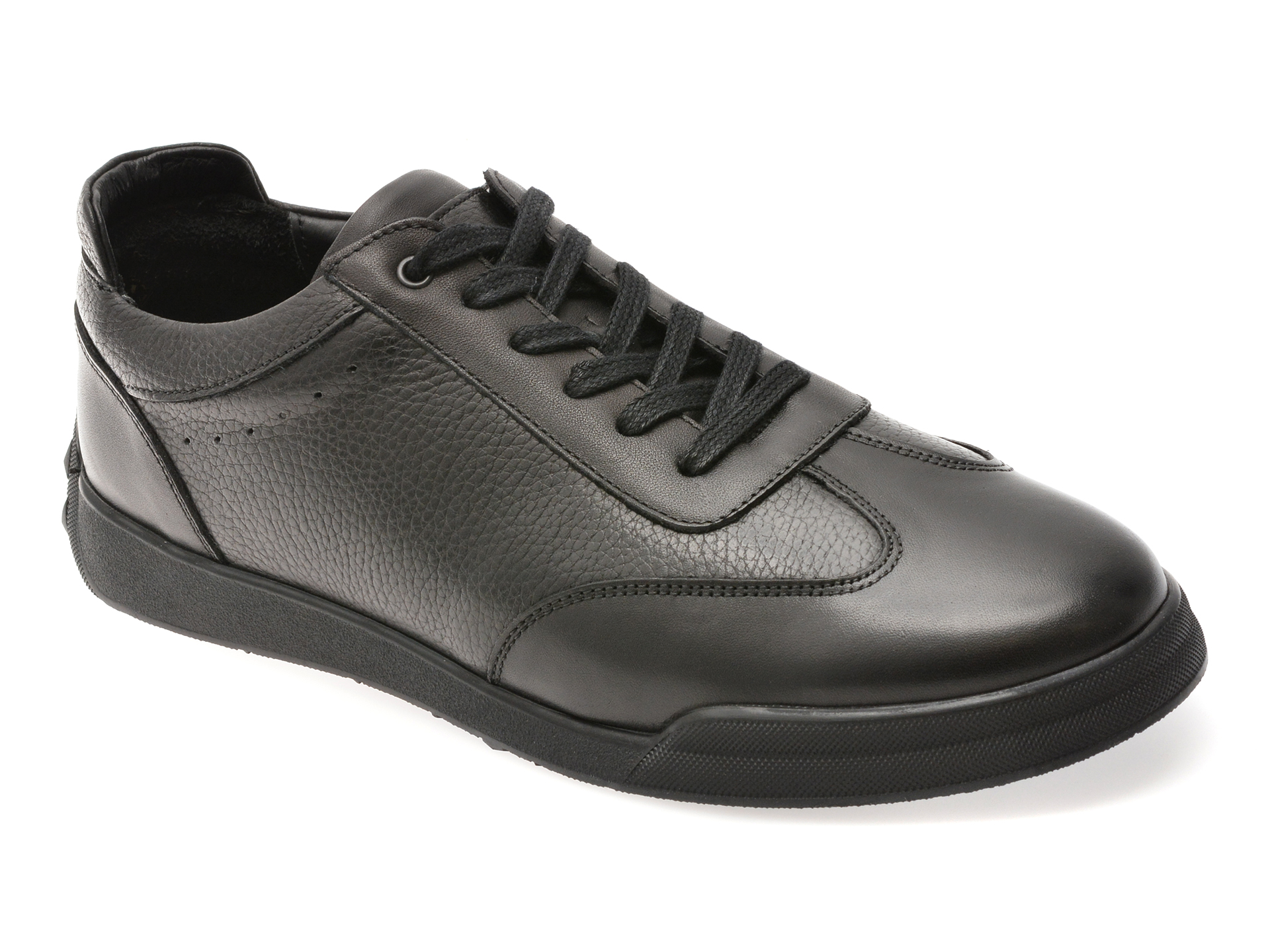 4b572ecc01b1b895d1a483b046e069598f8bcb064633e0b03c2c2f0402b0b728 Pantofi sport GRYXX negri, 33575, din piele naturala - imagine 1