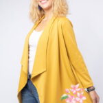Blazer casual din tricot cu imprimeu floare pe o parte, mustar