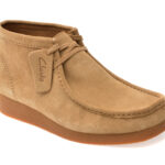 Ghete CLARKS gri, WALLABEE EVO BT, din piele intoarsa