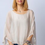 Bluza bej din matase si vascoza cu maneca fluture