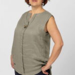 Bluza fara maneci din in cu nasture metalic decorativ, bej inchis