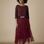 Bluza fina bordo cu imprimeu animal print din modal cu casmir