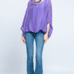 Bluza mov din matase si vascoza cu maneca fluture