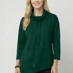 Bluza tunica cu colt, din vascoza, cu guler inalt, fermoar oblic si croi asimetric, verde
