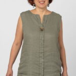 Bluza fara maneci din in cu nasture metalic decorativ, kaki