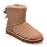 Ghete Femei UGG maro, MINI BAILEY BOW II, din piele intoarsa