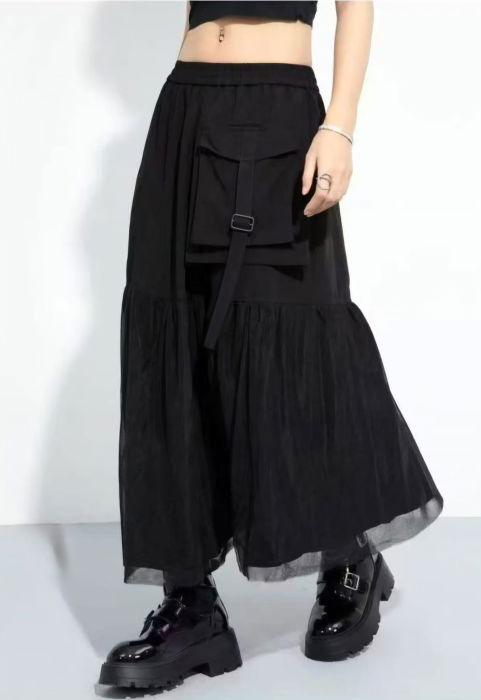 fusta-lunga-cu-insertie-de-tulle-si-buzunar-aplicat-gri-copie-462979 Fusta lunga cu insertie de tulle si buzunar aplicat, neagra - imagine 1