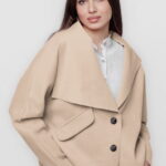 Jacheta scurta oversize, din stofa bej deschis
