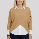 Pulover tip poncho petrecut asimetric, camel