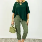 Pulover versatil cu maneca fluture din vascoza, verde inchis