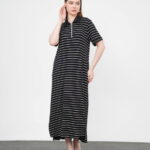 Rochie camasa cu fermoar din jerseu de vascoza, neagra cu dungi albe