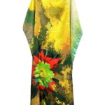 Rochie de plaja lunga tip poncho din matase cu floare mare intr-o parte