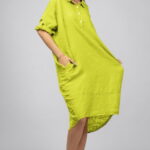 Rochie verde neon din in Stella Milani cu inel metalic pe spate