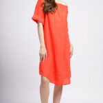 Rochie asimetrica din in corai, cu decolteu pe elastic