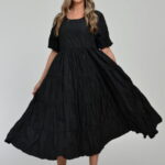 Rochie ampla, lunga, cu volane, A-line, taiata in talie, din tafta de vascoza, neagra cu irizatii maron
