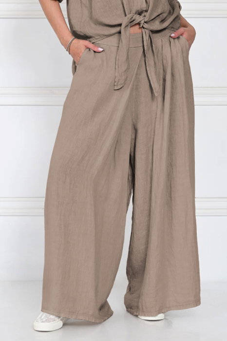 pantaloni-de-vara-din-in-cu-croiala-ampla-si-pliuri-in-talie-bej-inchis-404612 Pantaloni de vara din in cu croiala ampla si pliuri in talie, bej inchis - imagine 1